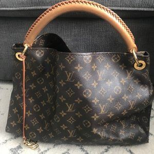 Louis Vuitton Artsy MM